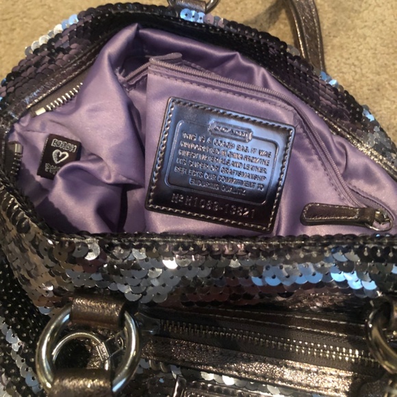Coach Poppy Sequin Spotlight Silver Tote bag Rare Authentic Great Condition - Picture 12 of 12